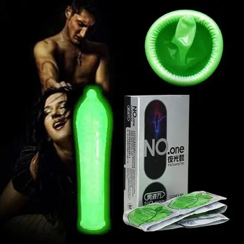 ragyogó zöld és pénisz mi ürüléskor ürül ki a férfiaknál